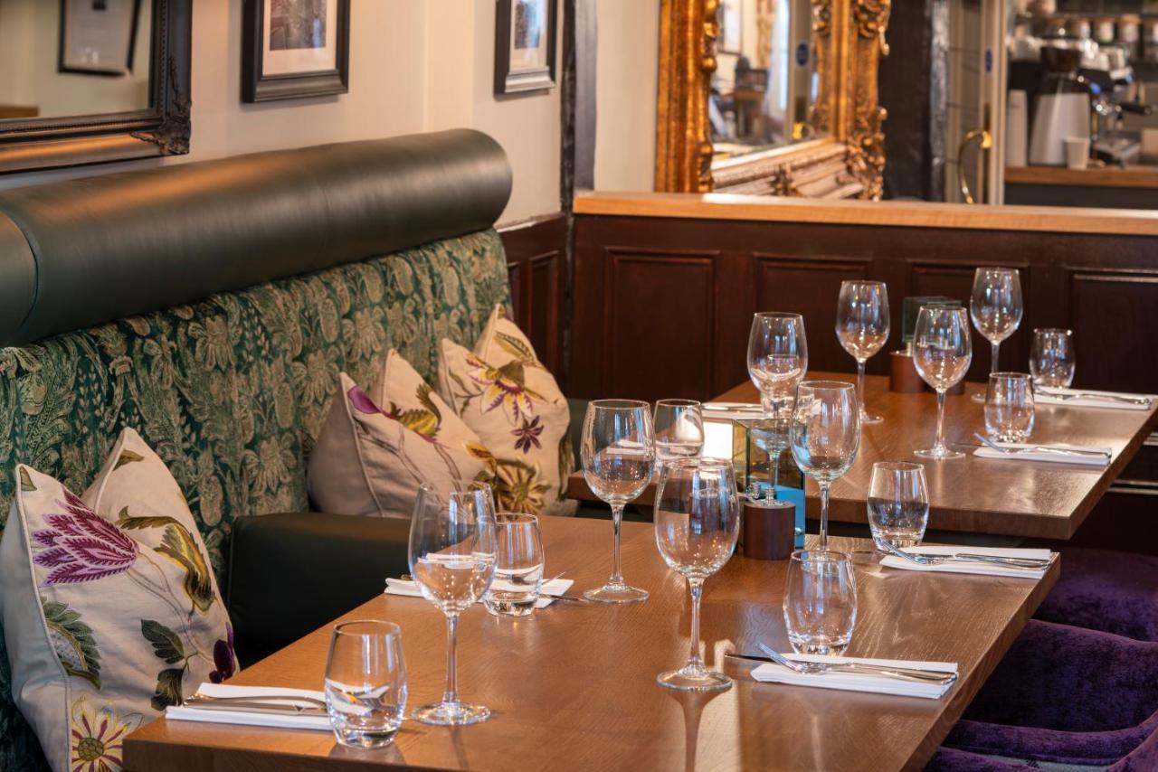 The George Hotel, Amesbury, Wiltshire Extérieur photo