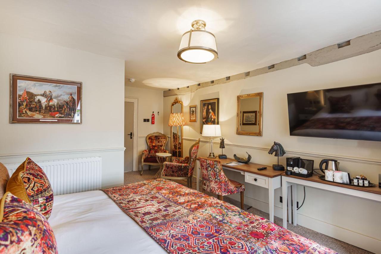 The George Hotel, Amesbury, Wiltshire Extérieur photo